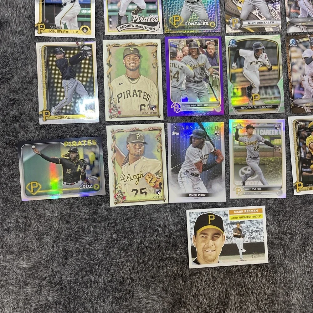 Pittsburgh Pirates‎ Baseball 29 Card Lot